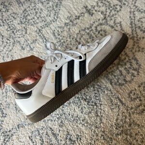 Adidas Sambas